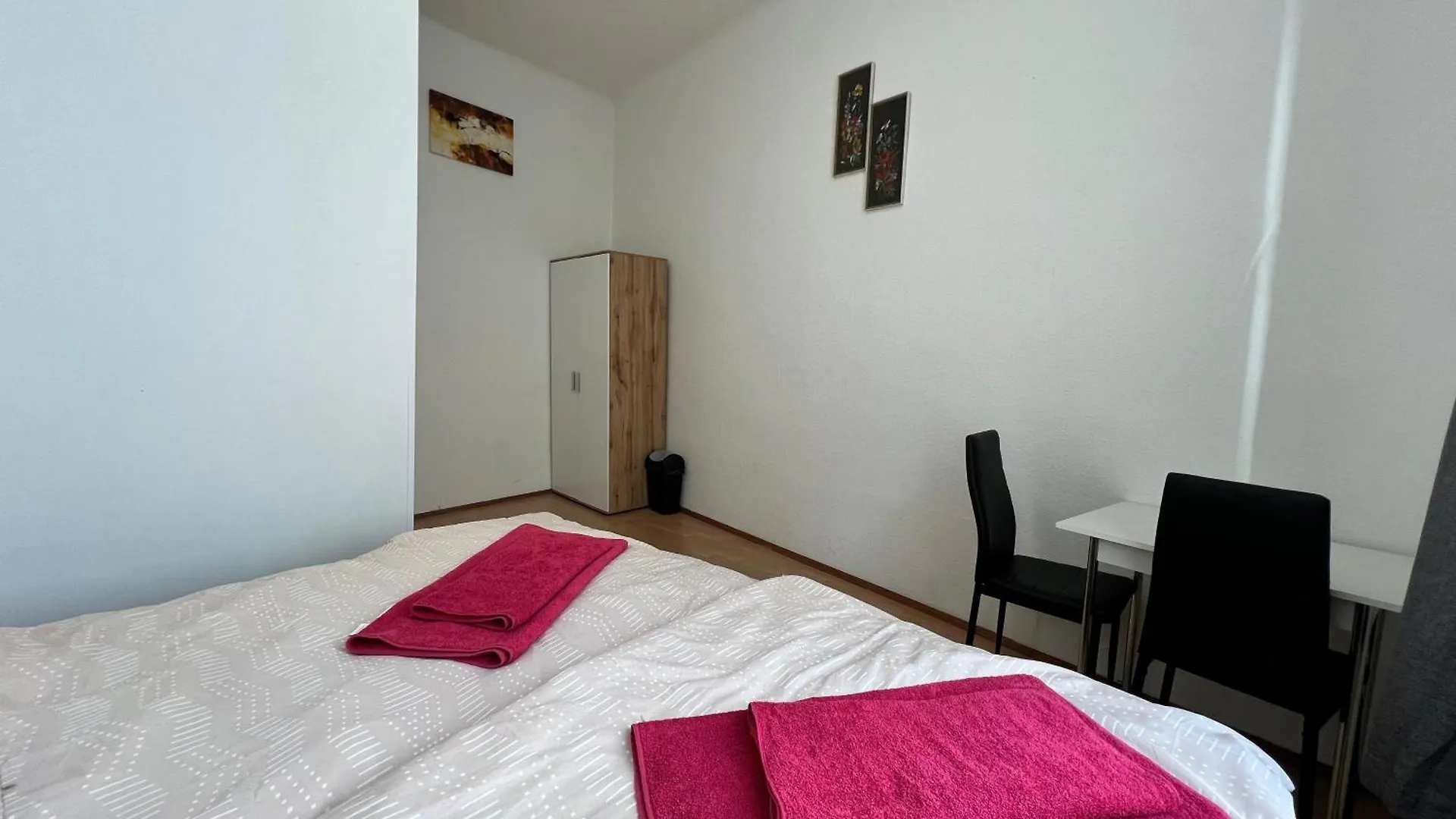 Affordable 3Br Apt. Near Meidling Station Διαμέρισμα Βιέννη