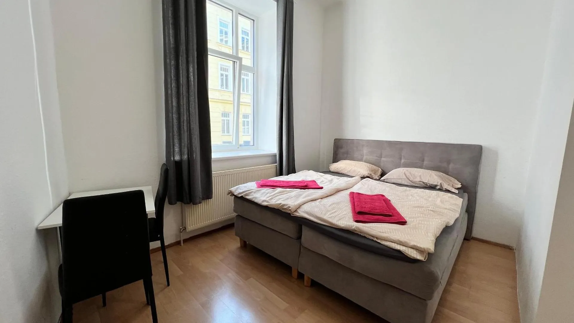 Affordable 3Br Apt. Near Meidling Station Διαμέρισμα Βιέννη 0*,  Αυστρία