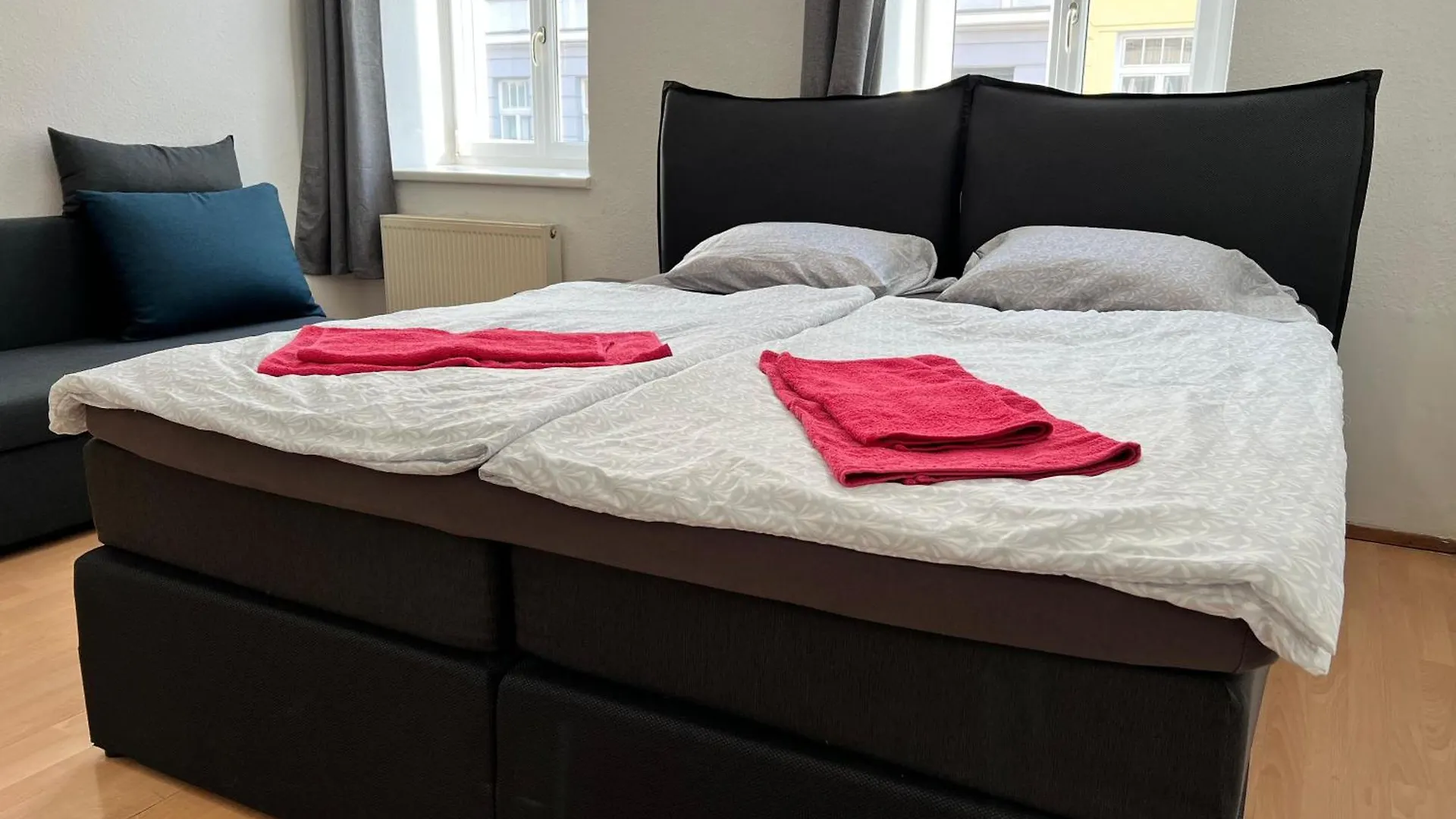 Affordable 3Br Apt. Near Meidling Station Διαμέρισμα Βιέννη